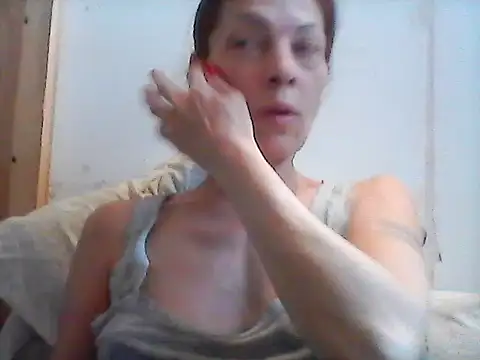 Milana38 live