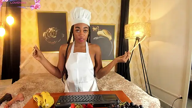 NATALIE_PARKERR live
