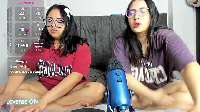 maddie-and-chelsea- live