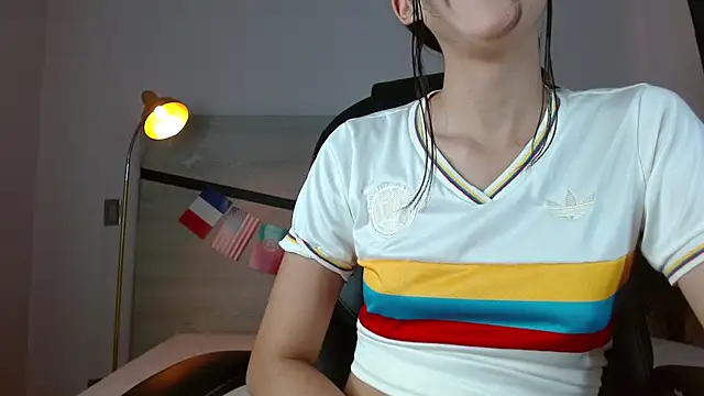 amara_sanchez live