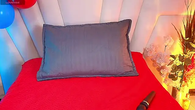 moxa_hot live