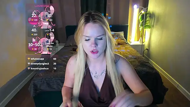 Stella_Morgan live