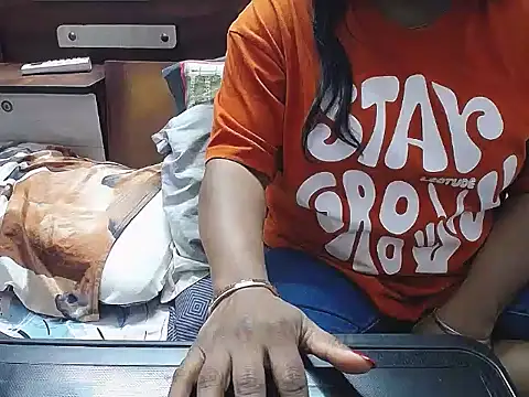 curvyarchie live