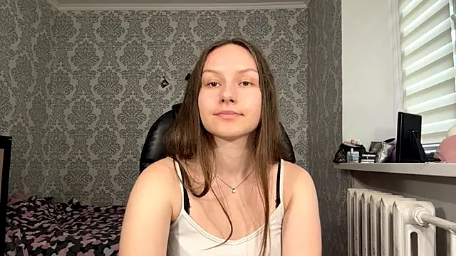 ShaylaChong live