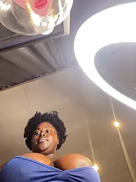 Honeycoco0211 live