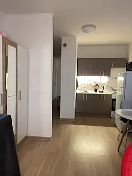 April_Purr live