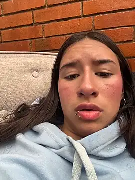 LilyRossi_ live