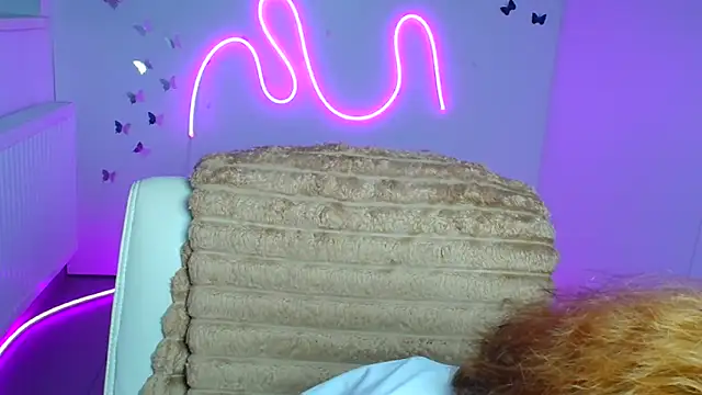Butterfly_Milly live