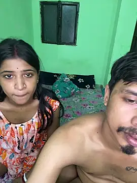 hot-couple-0 live
