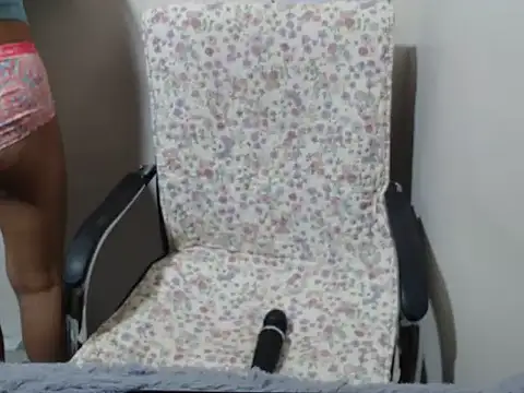 Hot_Pussyxx live