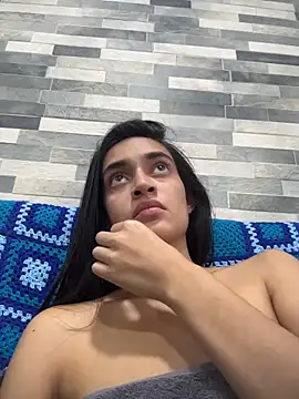 leilani_X live