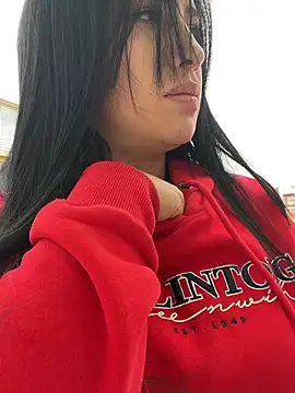 Sara_luna_ live