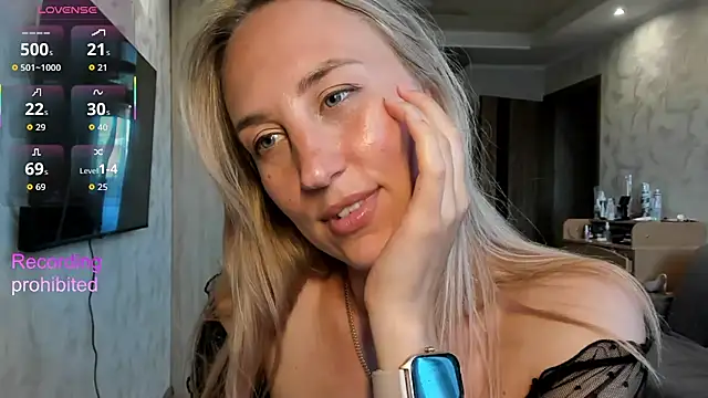lady_Nati live