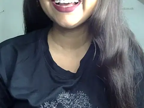 Glamorous_Shona live