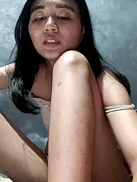 Rayya_4yy live