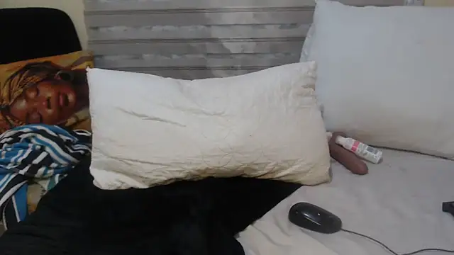 Foxybrownxx1 live