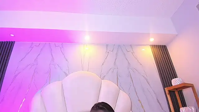 Bella_Sumers live