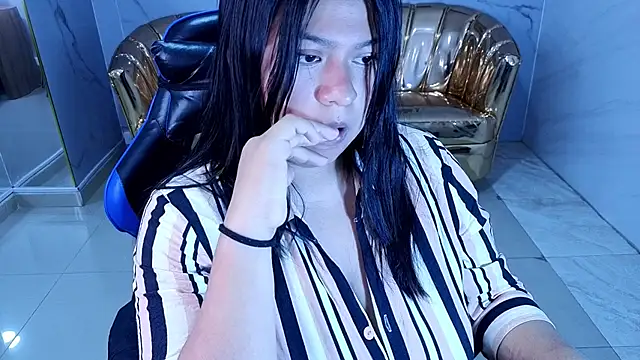 Isaa_s live