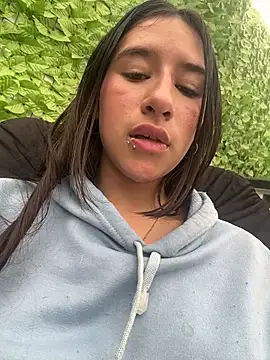LilyRossi_ live