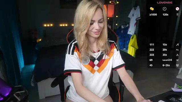 xkuxie live
