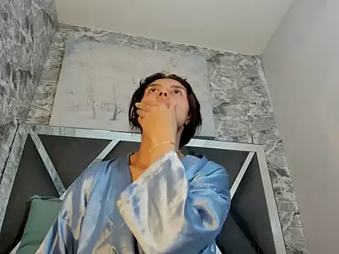 AngelaLinaresx69 live