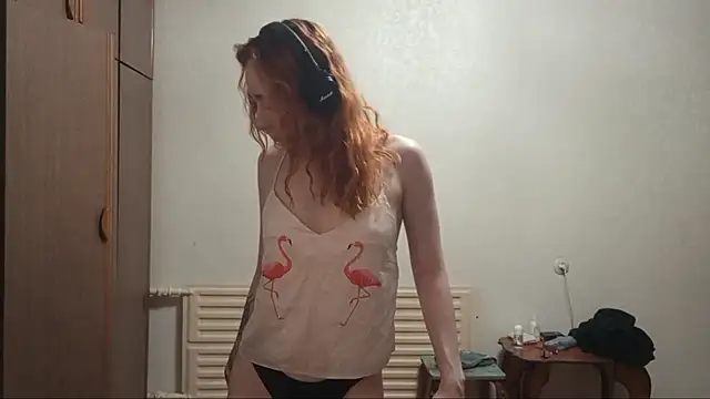YaniraHeneisen live