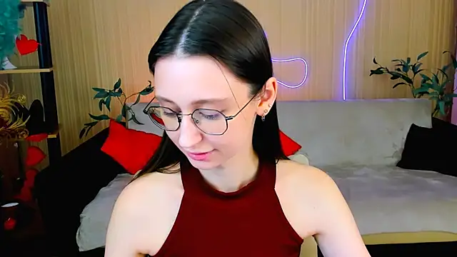 YourLovellyStory live