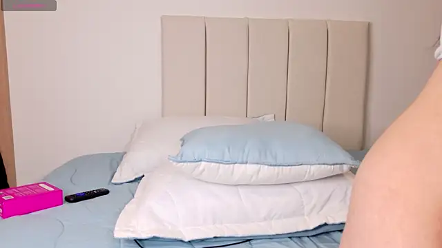 little_caro live