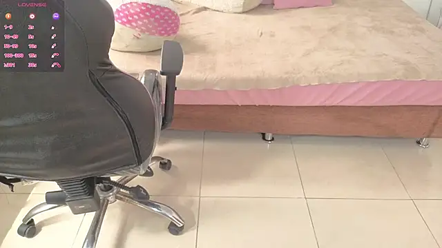 MILAH_TAY live