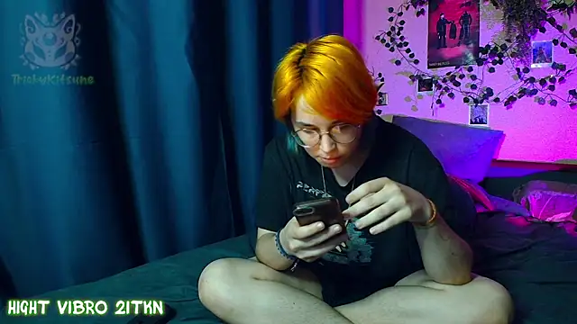 TrickyKitsune live