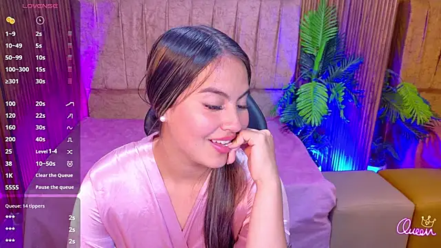 juanita_tay live