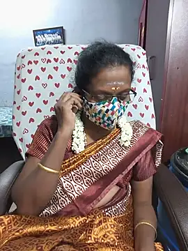 umashreetamil live