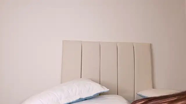 little_caro live