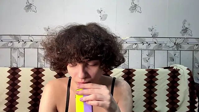 Nikatyanxx live