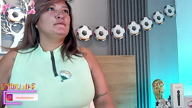 Elise-Leyton live