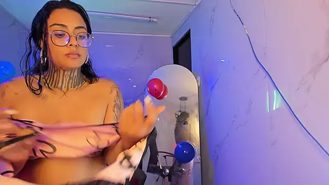 Lovely_celeste live