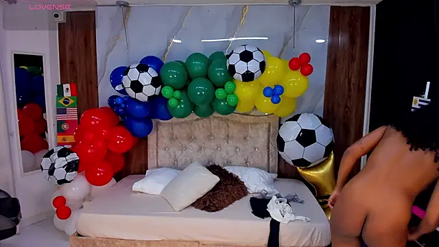 lia_16 live