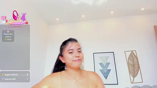 issi_loren live