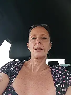 Sacha_Scorp live