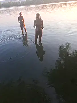 Sexycouple3518 live