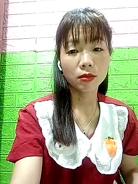 AmyLinee01 live