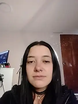 Isabella_21x live