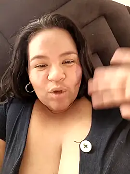 Julieta-tits live