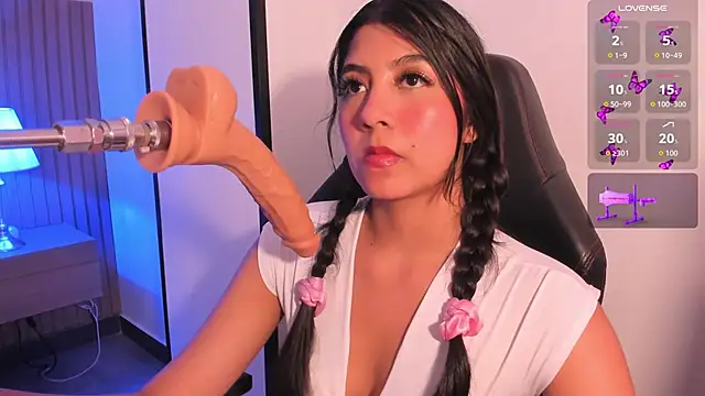 lanna_doll_ live
