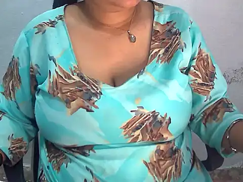 Saniya_K2 live
