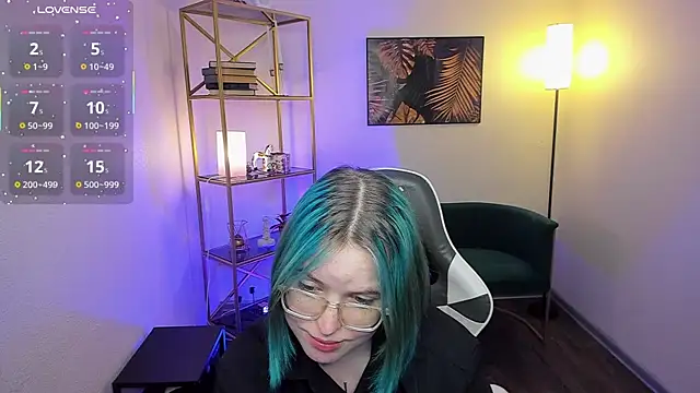 Manic_pixie_ live