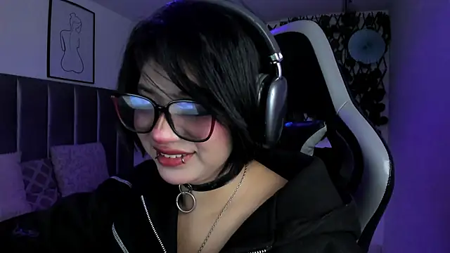 Kitty_Gang live