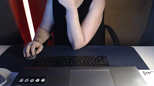 SweetPhoenix76 live