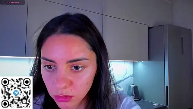 EmiliaZen live