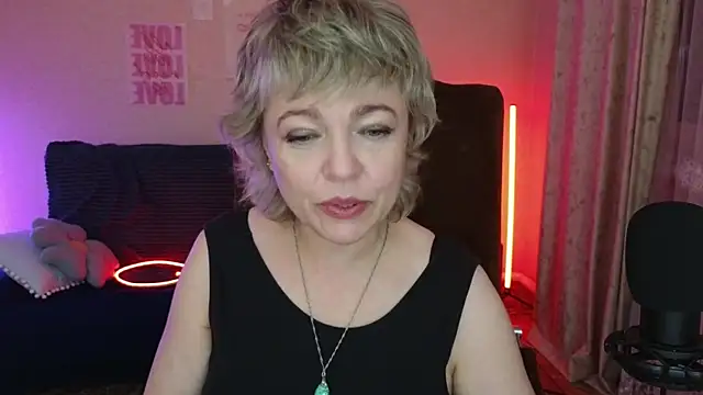Rosette_Pricky live